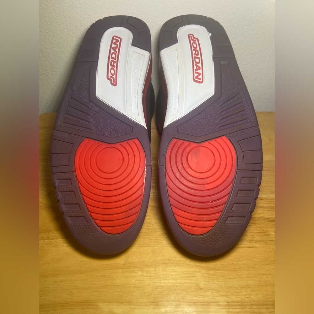 *Rare* Jordan 3 Retro Crimson - Picture 8 of 14